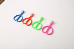 Colorful Plastic Kids Manual Toothbrushes